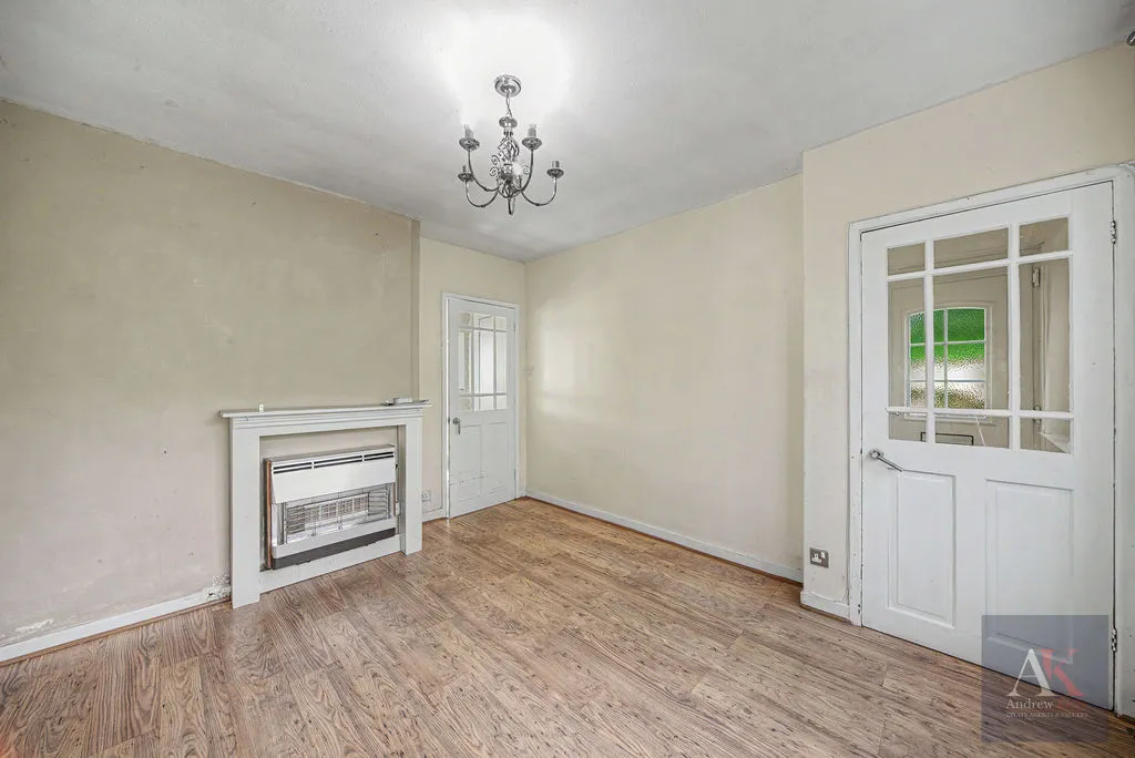 Whalley Avenue, Littleborough OL15 9HS, photo 4