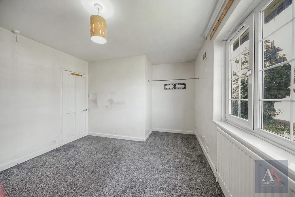 Whalley Avenue, Littleborough OL15 9HS, photo 8