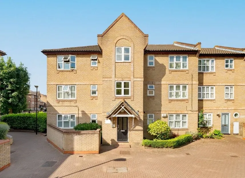 1 bed house for sale — Cornwallis Square, Upper Holloway, N19