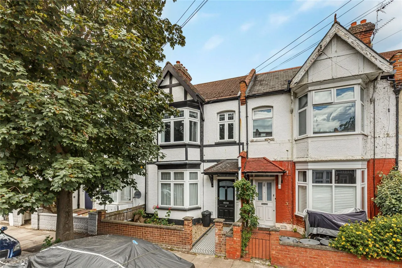 Ribblesdale Road, Furzedown, photo 9