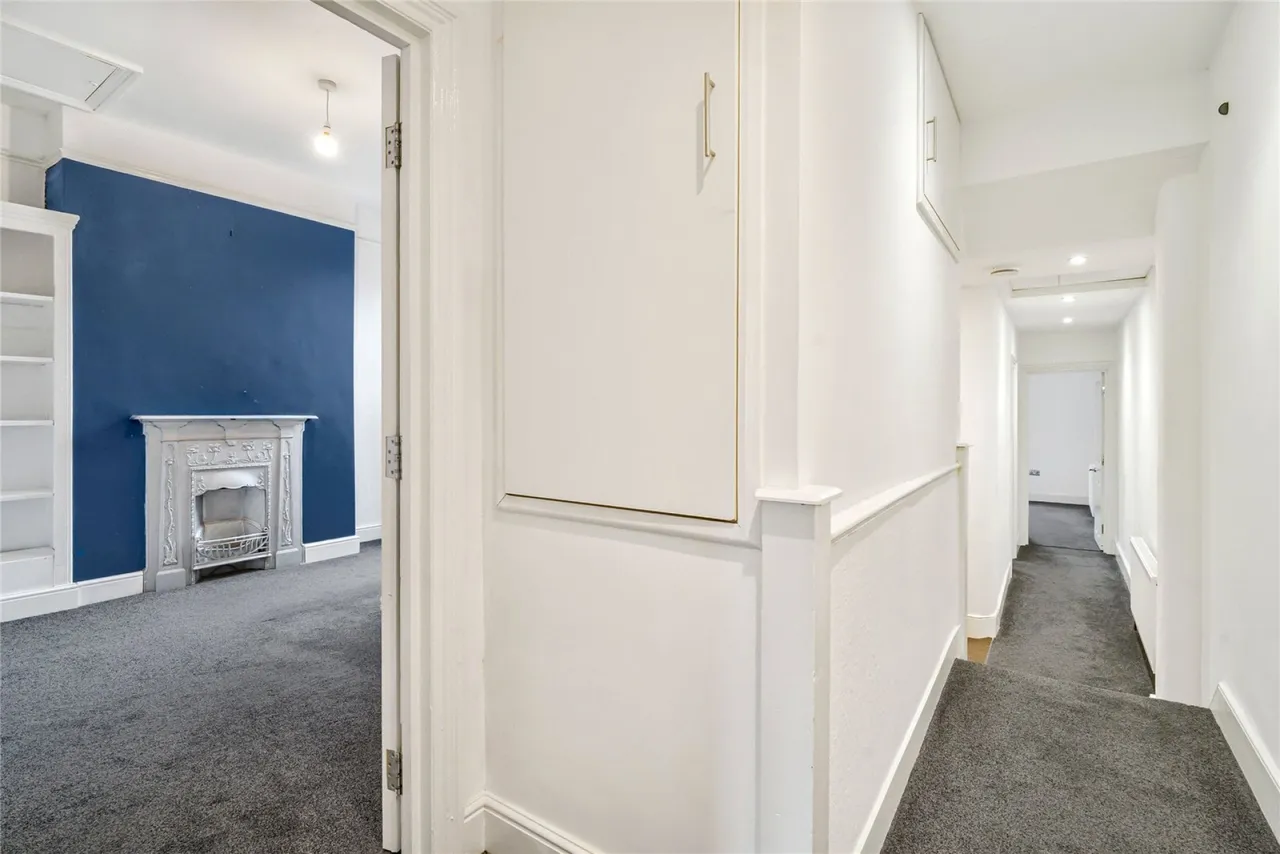 Ribblesdale Road, Furzedown, photo 11
