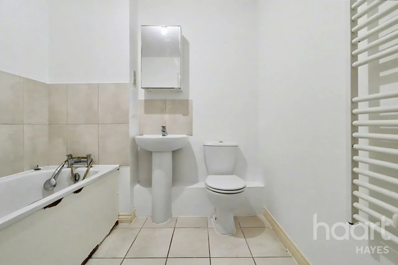 Varcoe Gardens, Hayes, UB3, photo 13