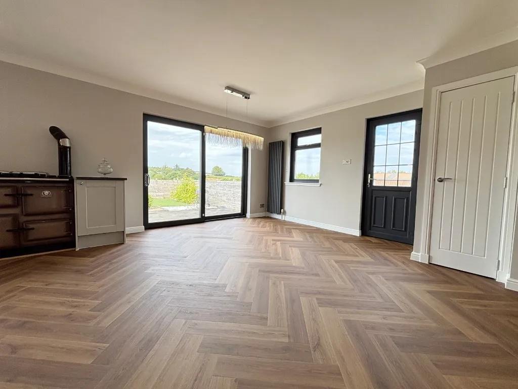 Off Craigthornhill Road, South Lanarkshire, Hamilton, ML3 7XN, photo 6