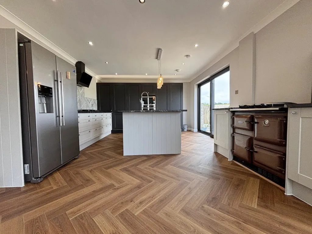 Off Craigthornhill Road, South Lanarkshire, Hamilton, ML3 7XN, photo 8