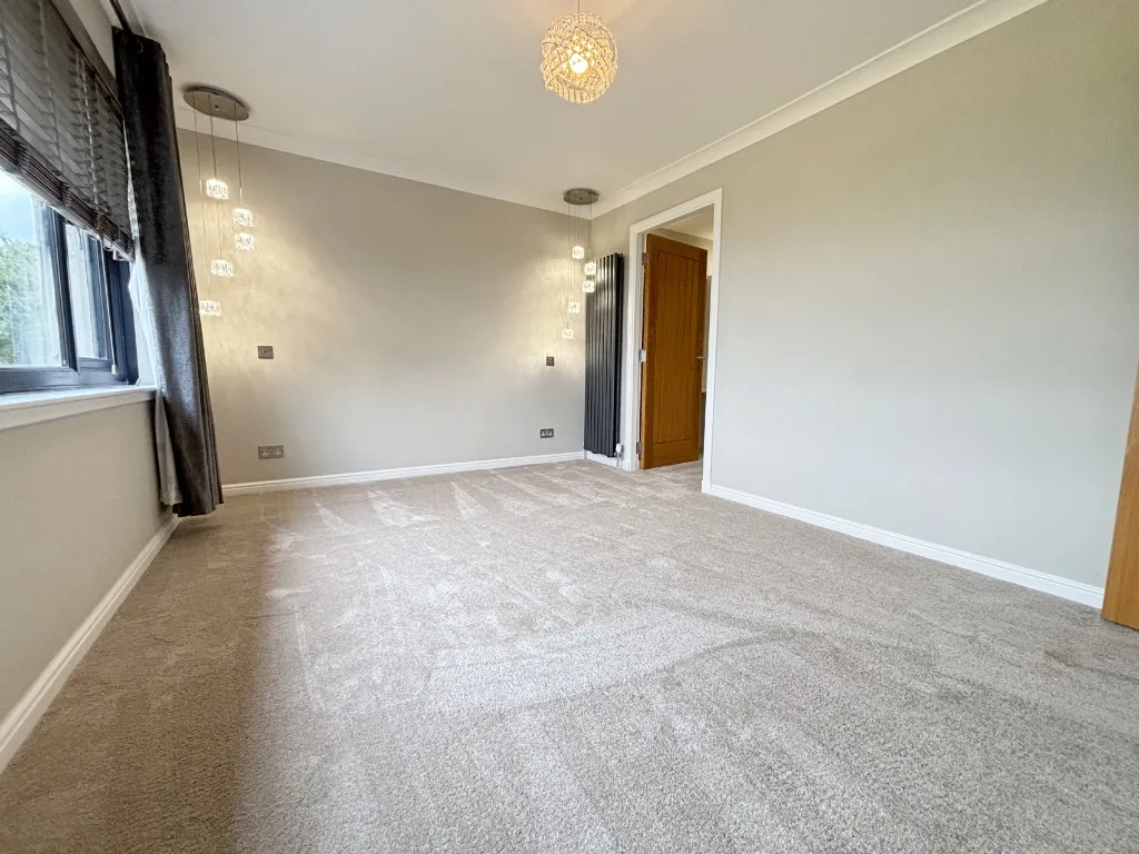 Off Craigthornhill Road, South Lanarkshire, Hamilton, ML3 7XN, photo 16