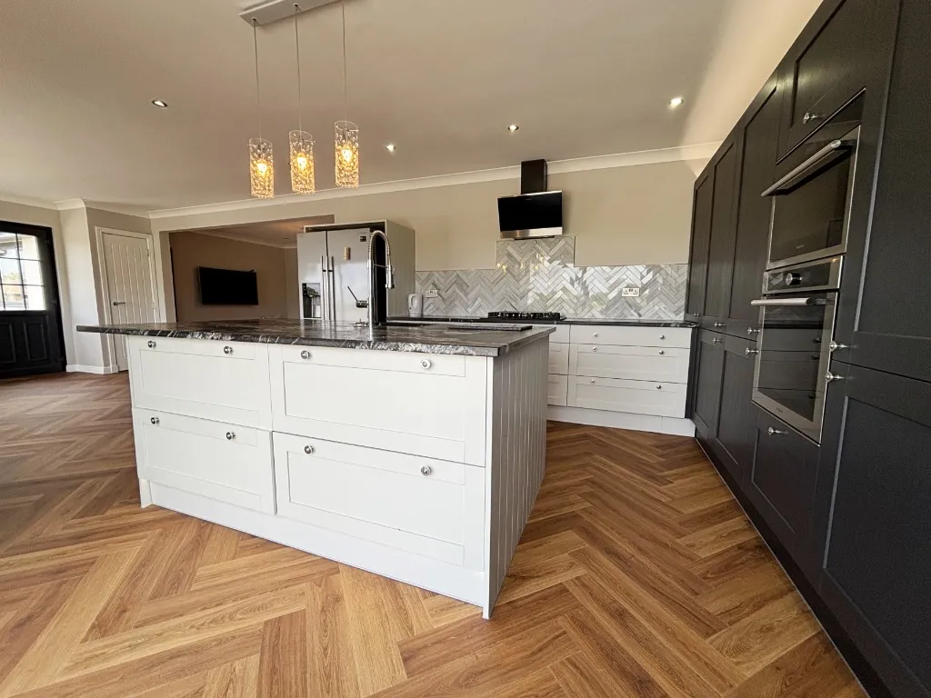 Off Craigthornhill Road, South Lanarkshire, Hamilton, ML3 7XN, photo 11