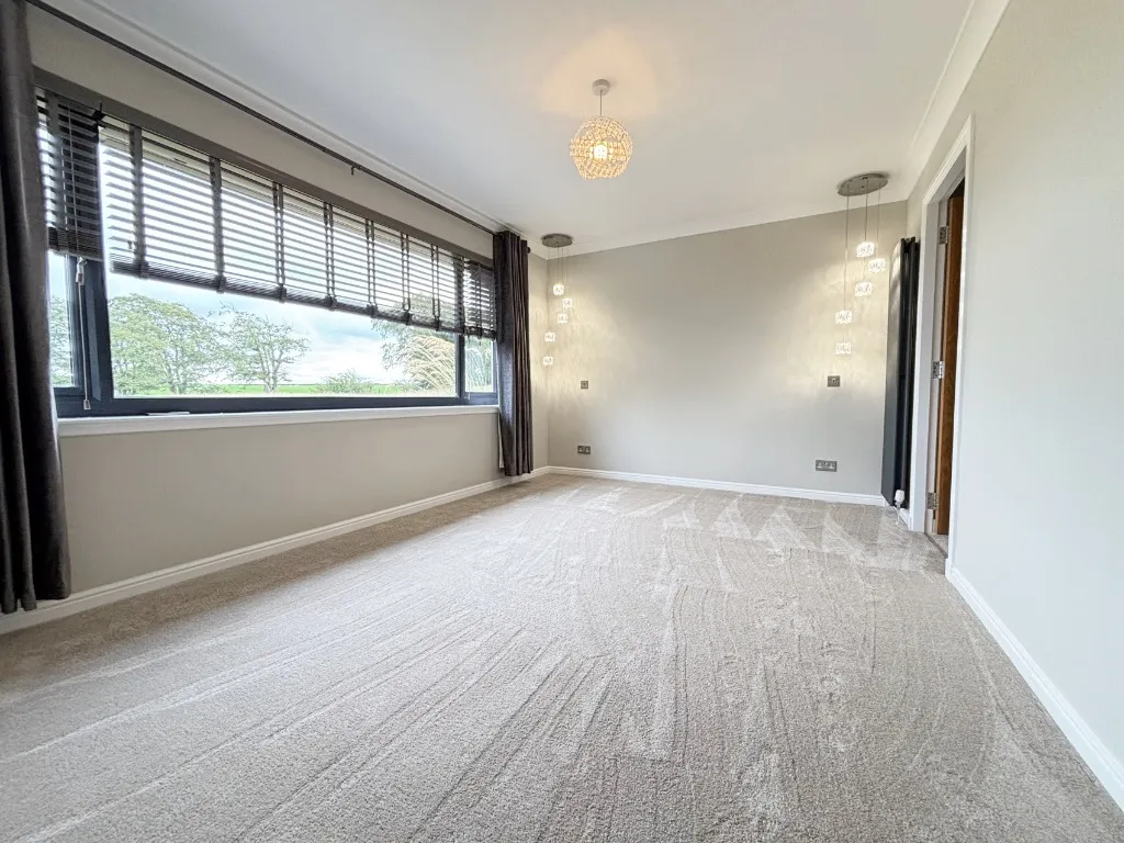 Off Craigthornhill Road, South Lanarkshire, Hamilton, ML3 7XN, photo 14