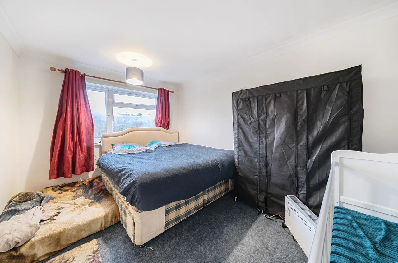 The Cloisters, Frimley, Camberley, Surrey, GU16 7JN, photo 7