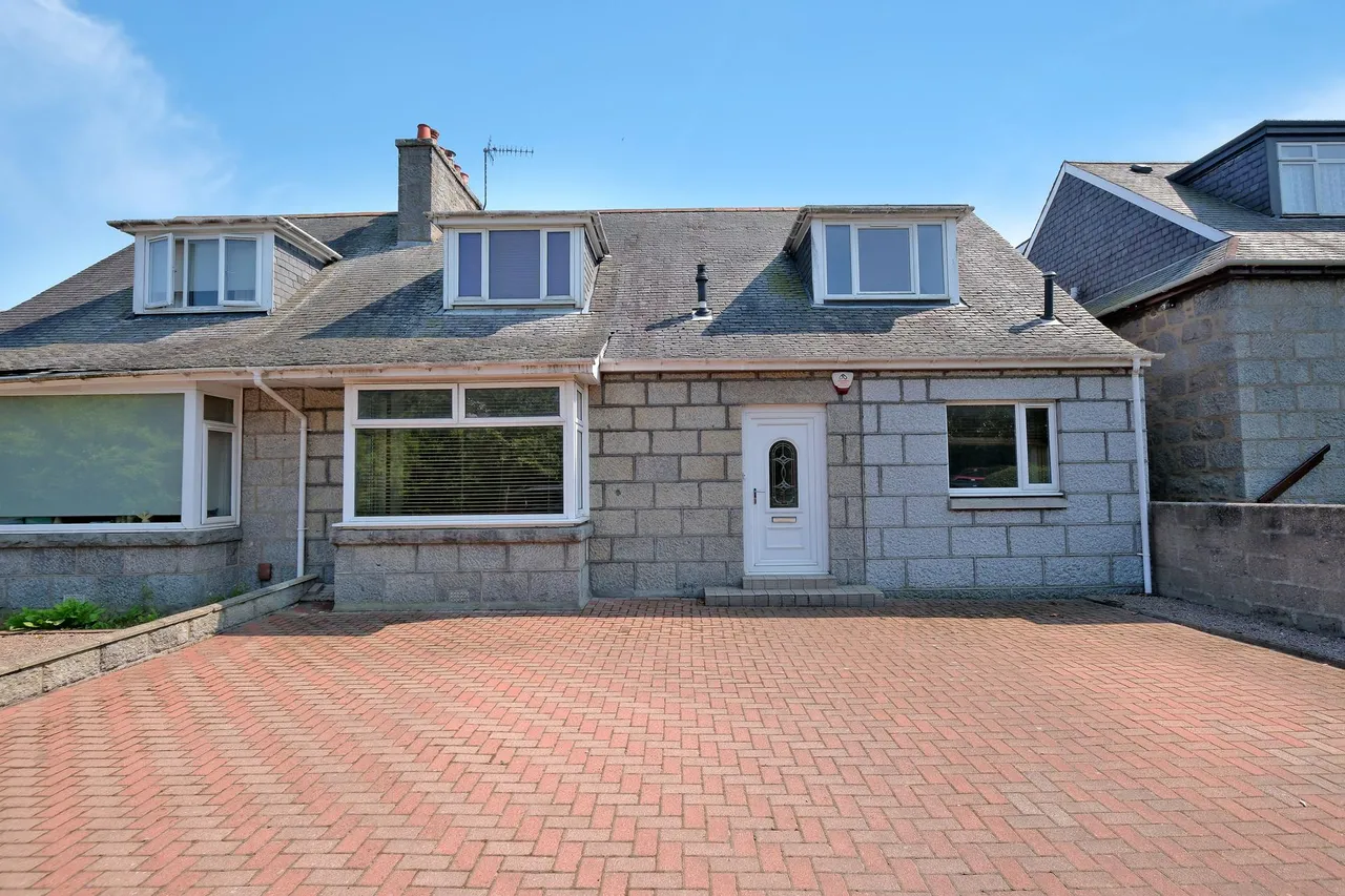 Hilton Street, Aberdeen, AB24, photo 25