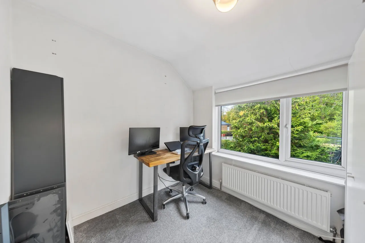 Gig Lane, Woolston, Warrington, WA1 4EE, photo 7