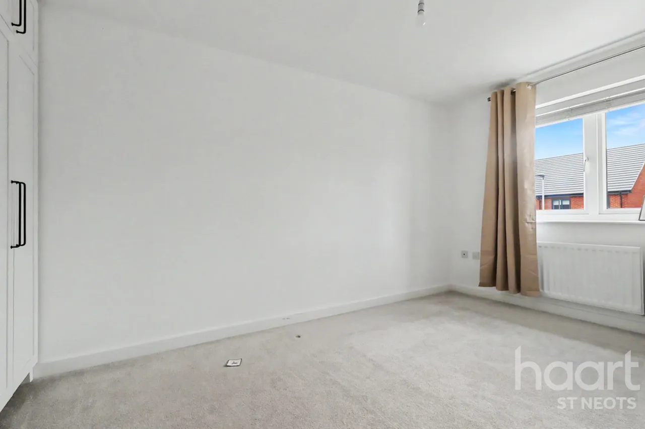 Heathcote Crescent, Huntingdon, PE28, photo 8