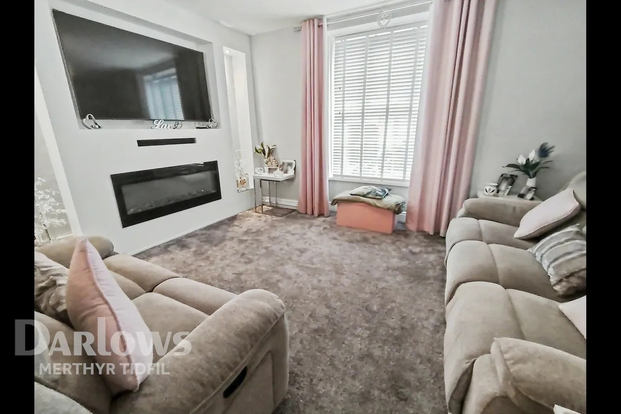 Newcastle Street, Merthyr Tydfil, photo 6