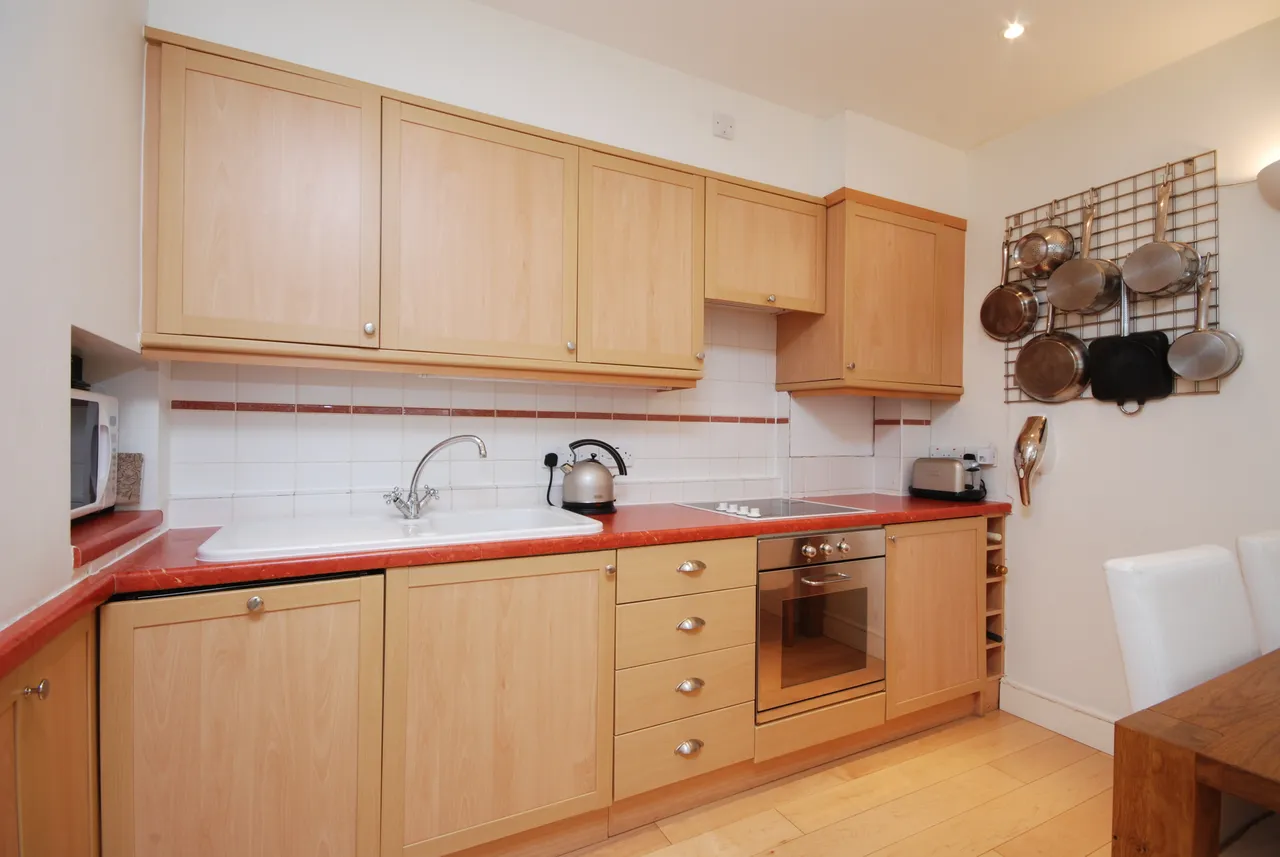 London, SW7, photo 3