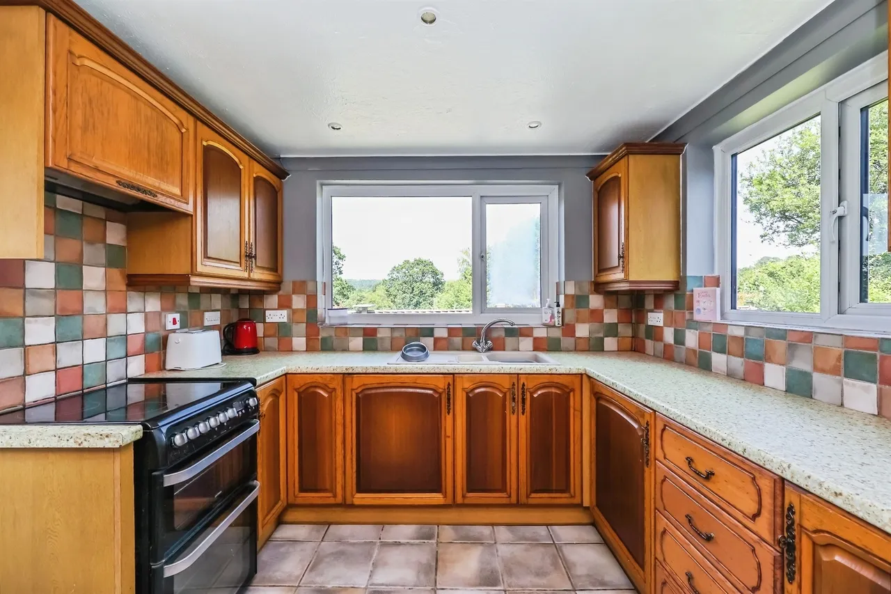 Moorgreen, Newthorpe, NG16, photo 6