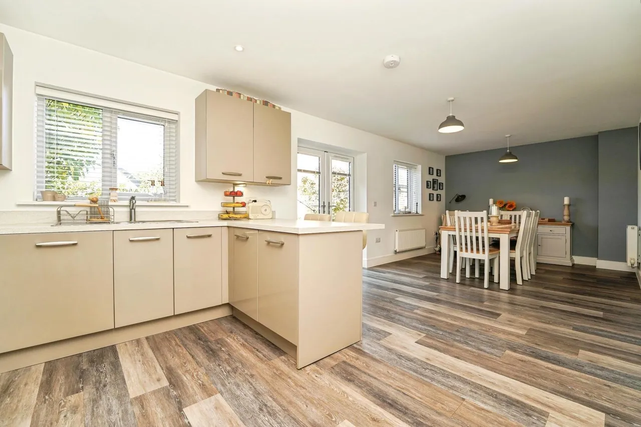 Budding Way, Dursley, GL11, photo 15