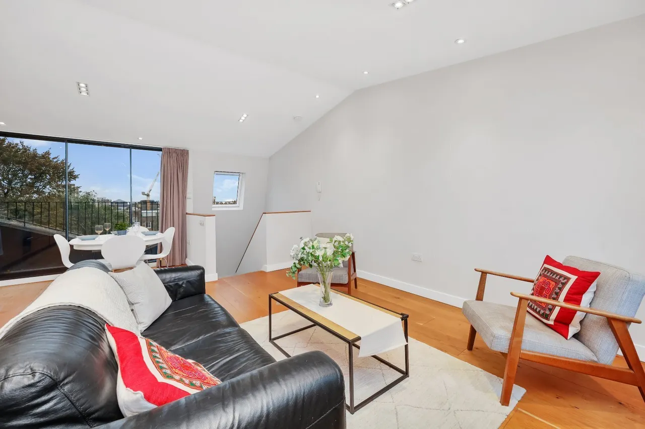 Chalcot Road, Primrose Hill, NW1, photo 9