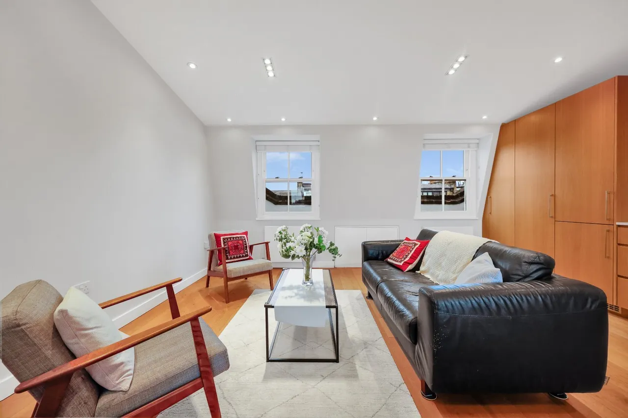 Chalcot Road, Primrose Hill, NW1, photo 11