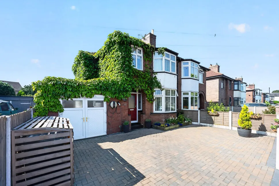 3 bed house for sale — Warwick Road, Carlisle, Cumbria, CA1