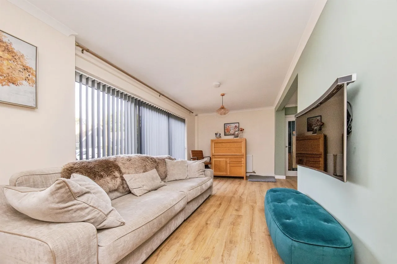 Holyrood Close, Ipswich, IP2, photo 3