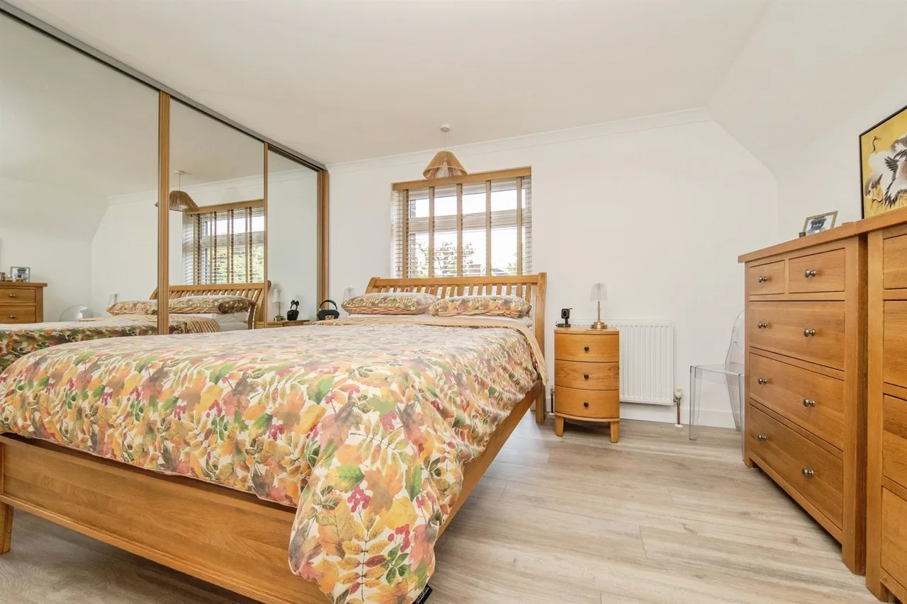 Holyrood Close, Ipswich, IP2, photo 13