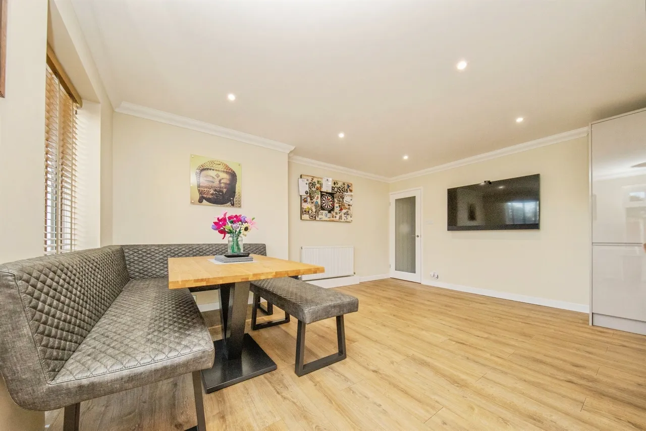 Holyrood Close, Ipswich, IP2, photo 7