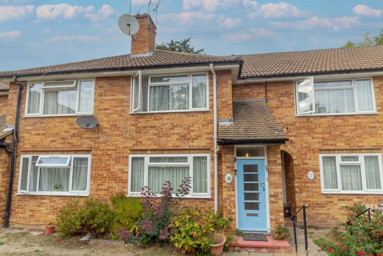 Heronsgate, Edgware, HA8, photo 6