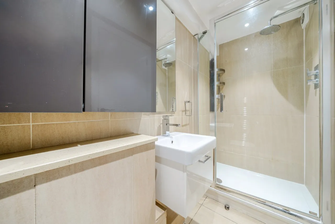 Shaftesbury Road, Crouch Hill, London, N19, photo 9