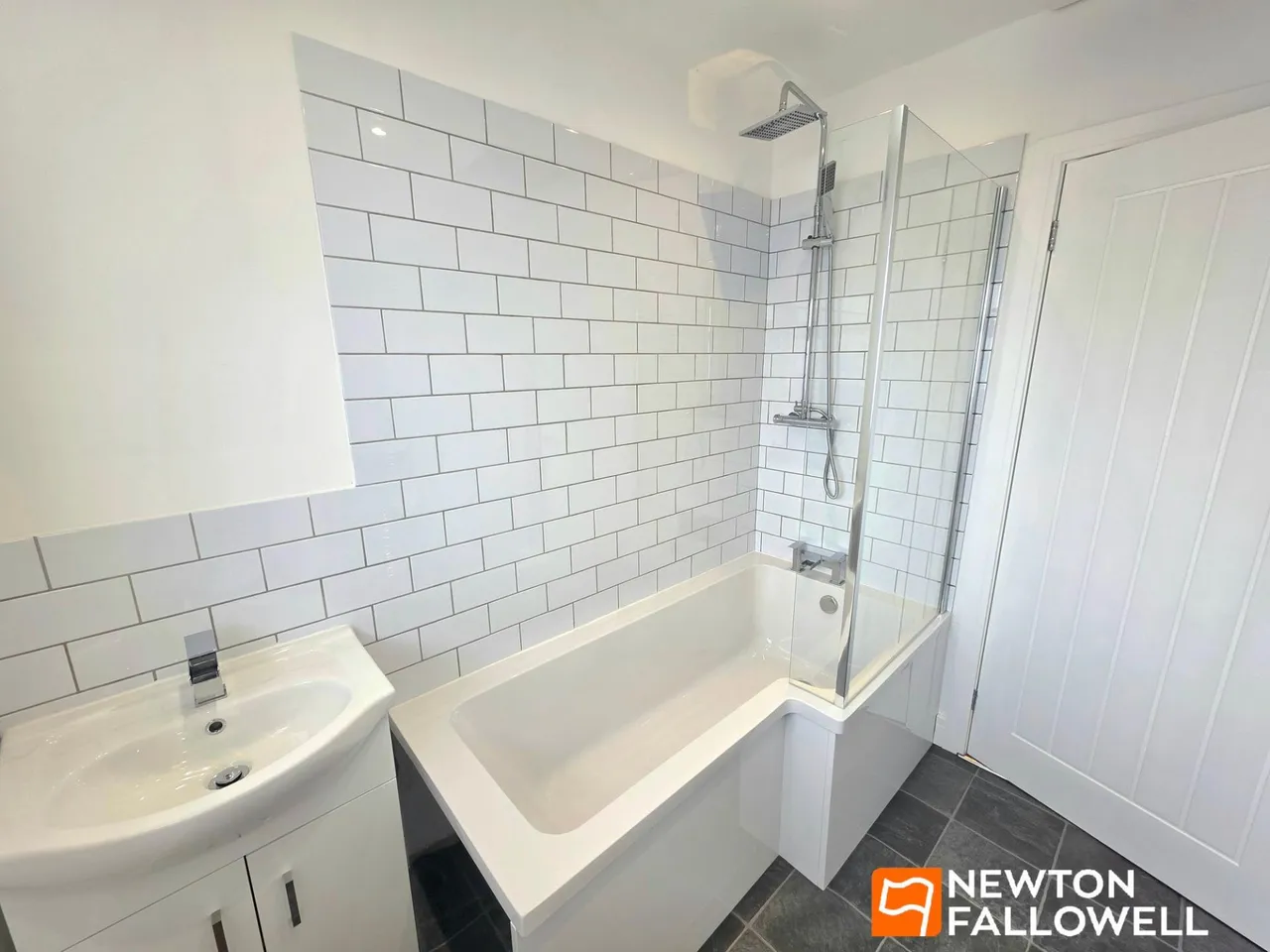 Southwell Road East, Rainworth, NG21, photo 4
