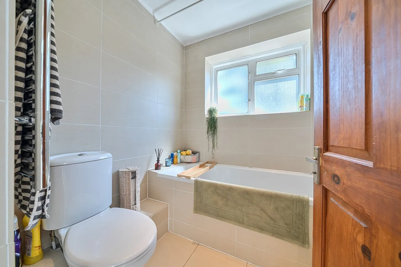 Woodside Road, DA15, photo 8