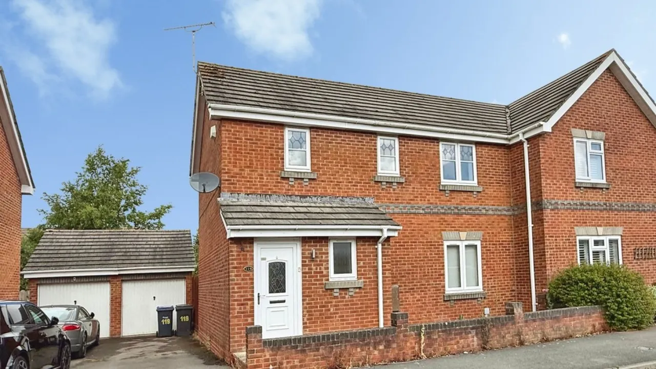 3 bed house for sale — Fell Road, Westbury