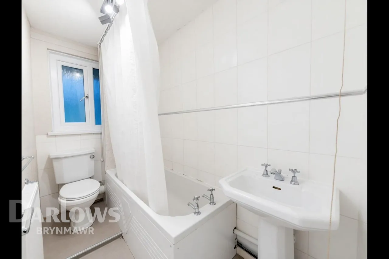 Bronhafod Street, Brynmawr, photo 7