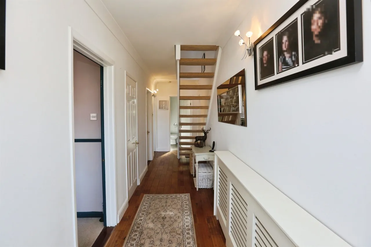School Road, Bursledon, SO31, photo 9