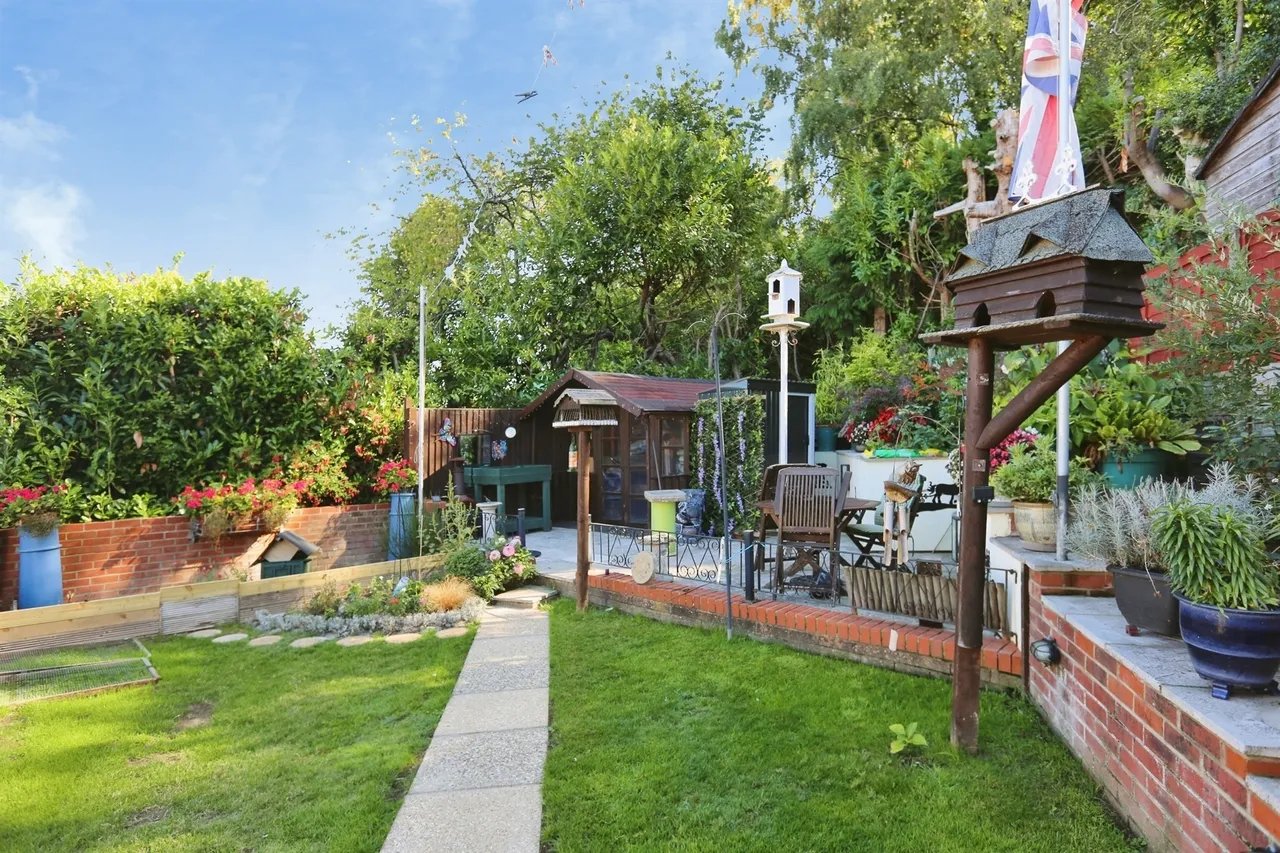 School Road, Bursledon, SO31, photo 24