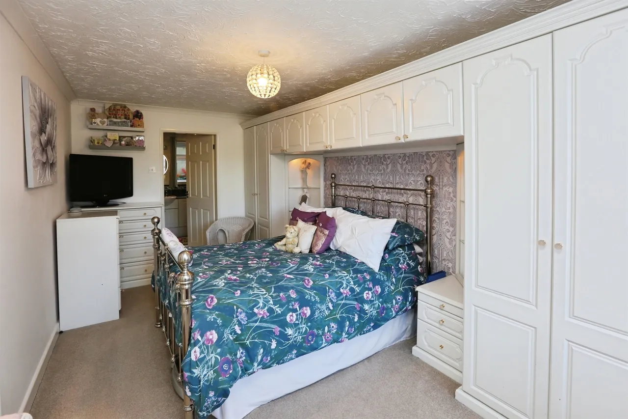 School Road, Bursledon, SO31, photo 10