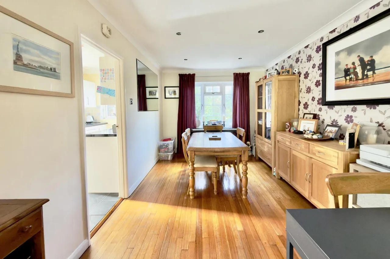 St Ives Gardens, BH2, photo 6