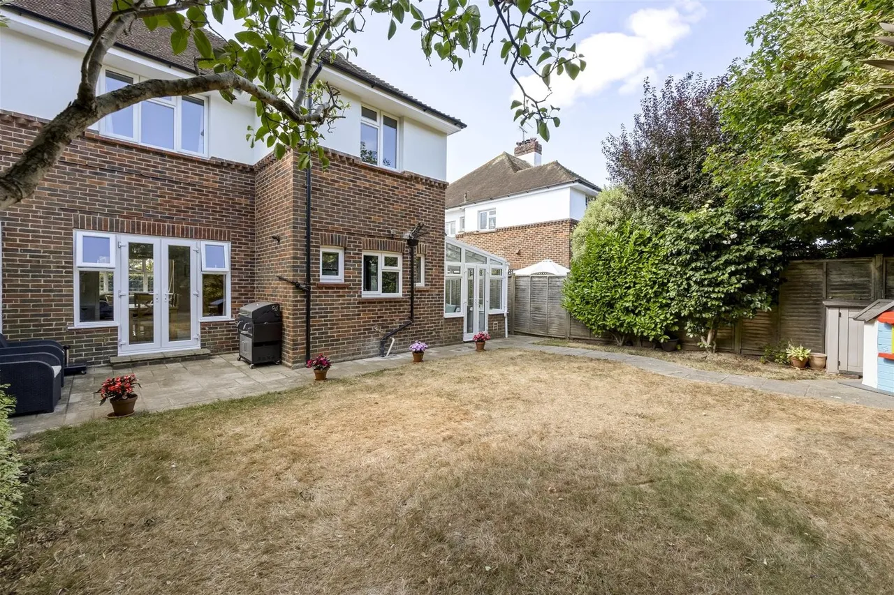 Ashurst Drive, Goring By Sea, Worthing, photo 28