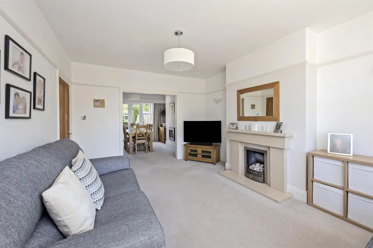 Ashurst Drive, Goring By Sea, Worthing, photo 2