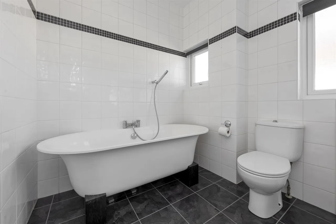 Ashurst Drive, Goring By Sea, Worthing, photo 11