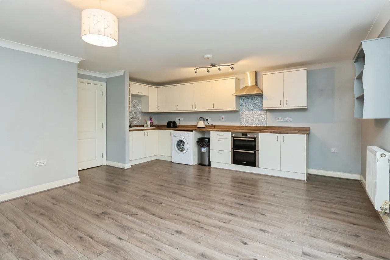 Hancock Close, Aylesbury, Buckinghamshire, HP21, photo 5