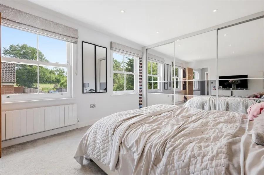 with 4 bedrooms in Clavering, Nr Saffron Walden, CB11, photo 13