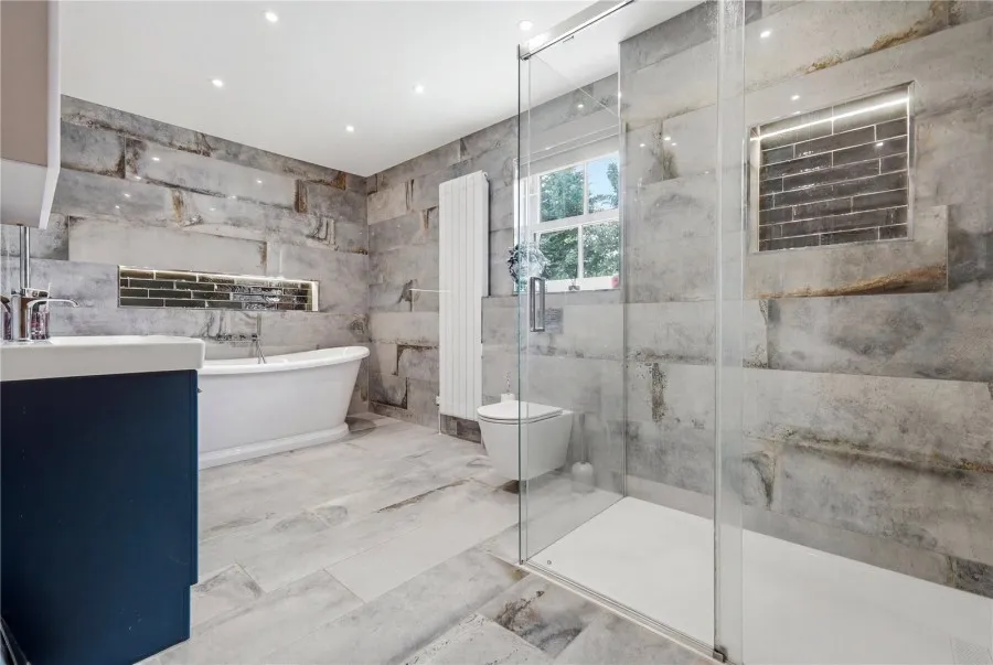with 4 bedrooms in Clavering, Nr Saffron Walden, CB11, photo 14