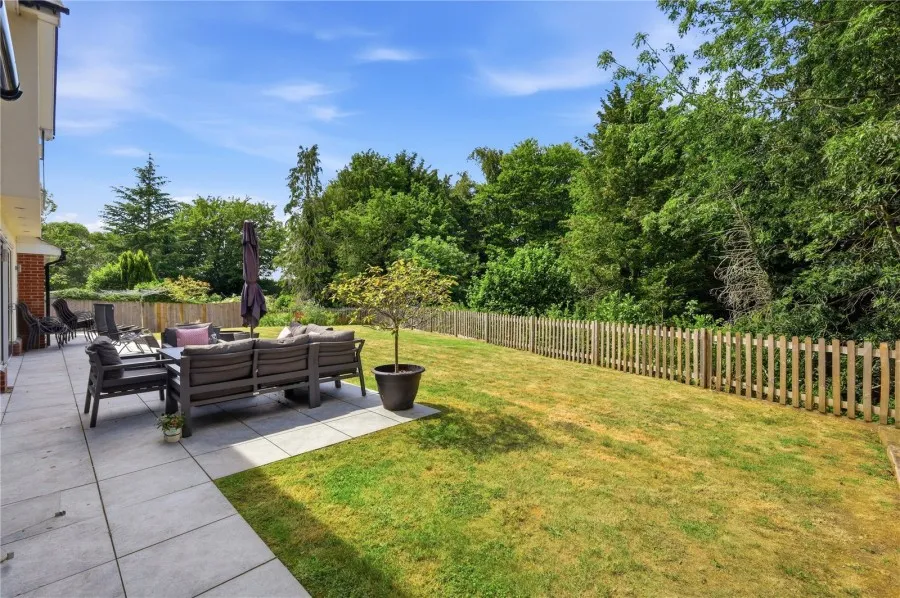 with 4 bedrooms in Clavering, Nr Saffron Walden, CB11, photo 17