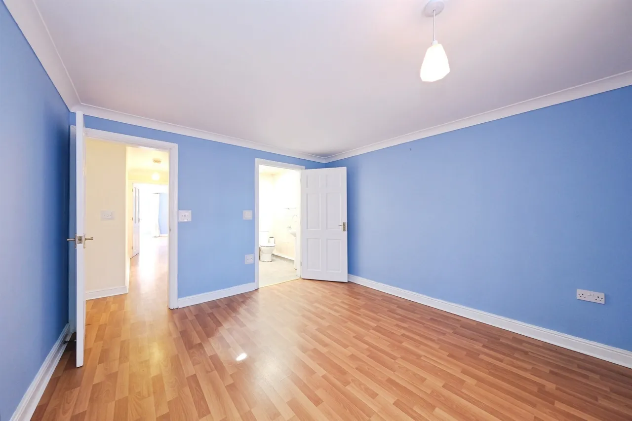 Park Lane, Castle Donington, DE74, photo 17