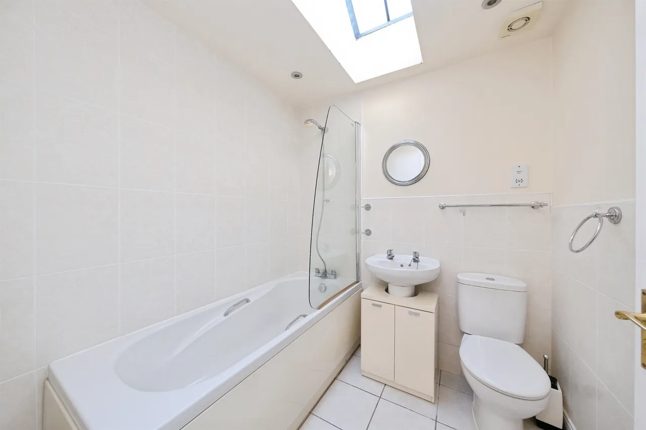 Park Lane, Castle Donington, DE74, photo 9