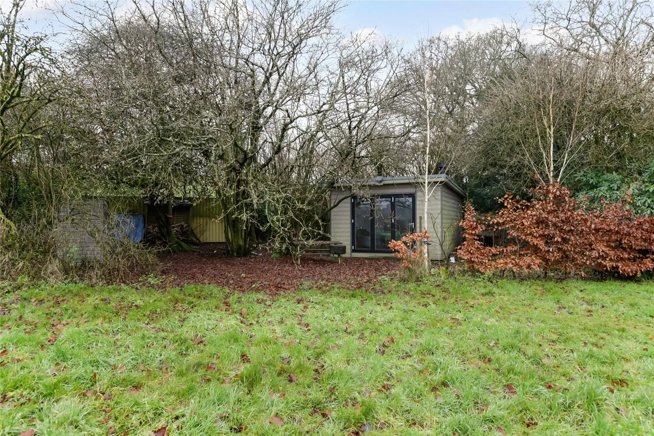 Wilderness Brae, Cumbernauld, Glasgow, North Lanarkshire, G67, photo 22
