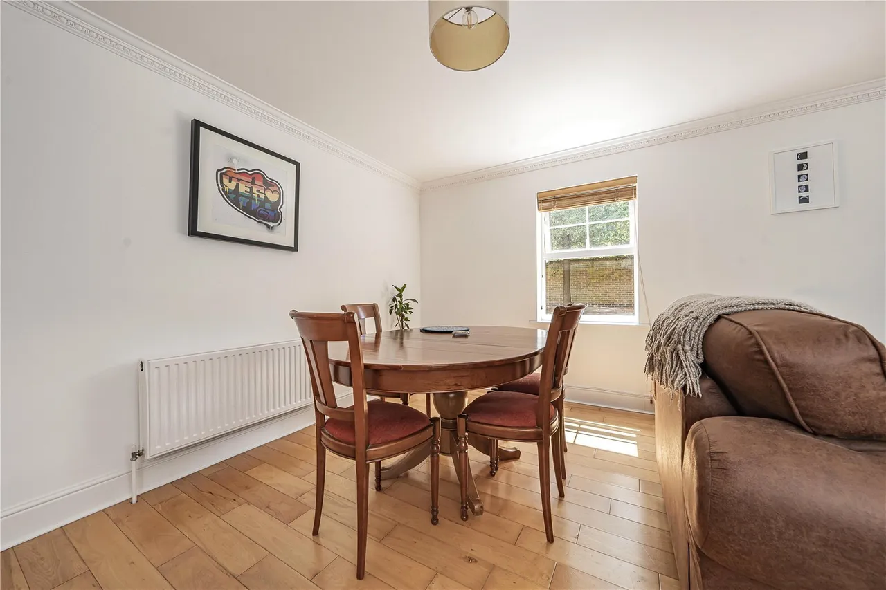 Kings Road, Richmond, TW10, photo 8
