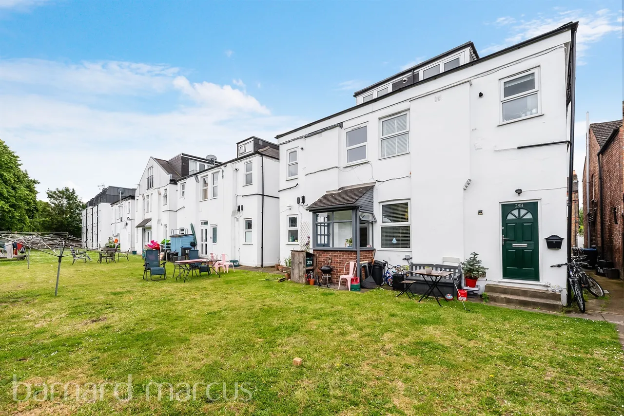 Robinson Road, London, SW17, photo 7