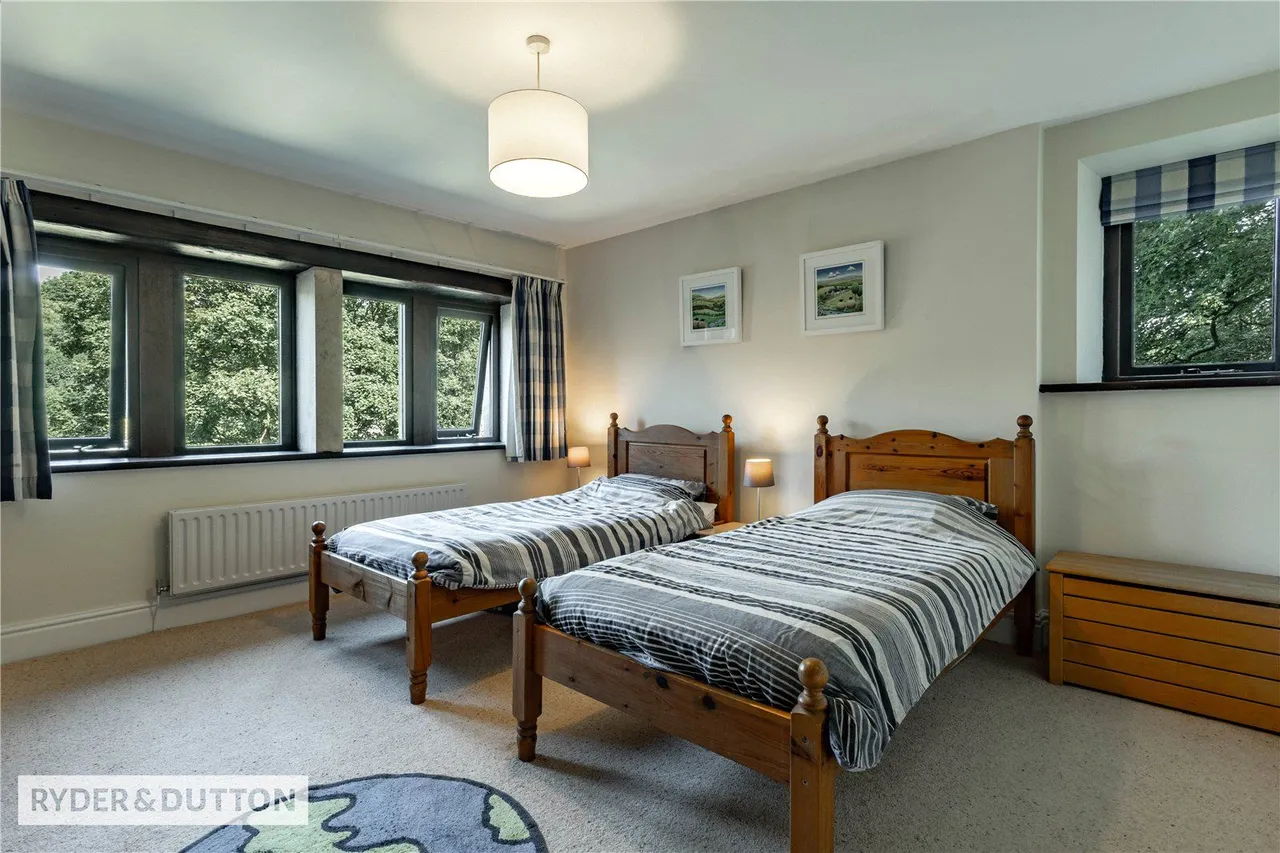 Burnley Road East, Lumb, BB4, photo 14