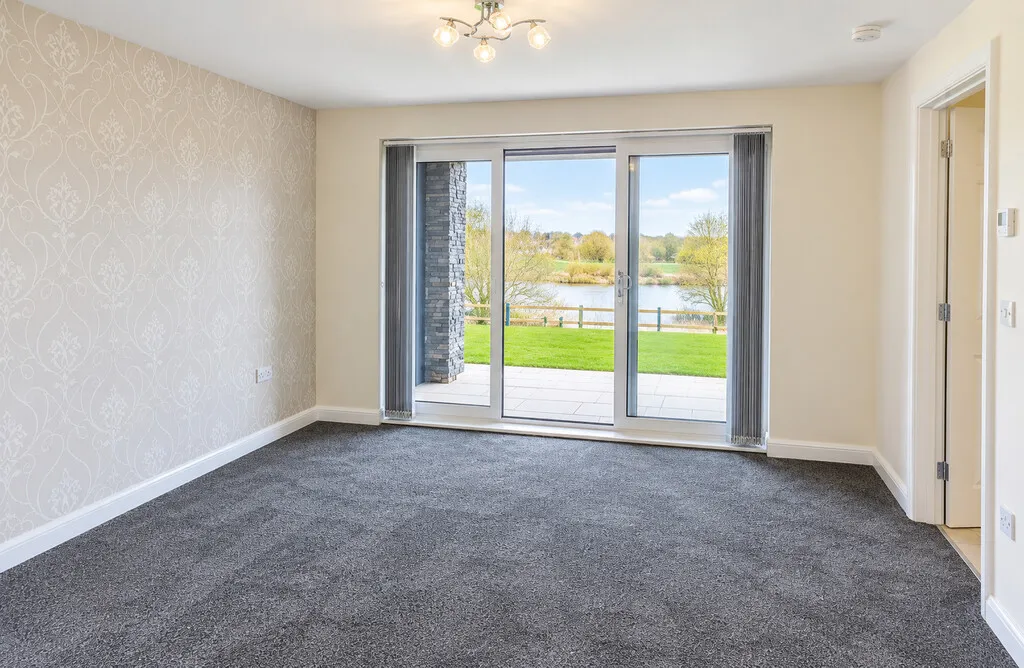 Lakeside Apartments, Barton Marina, photo 8