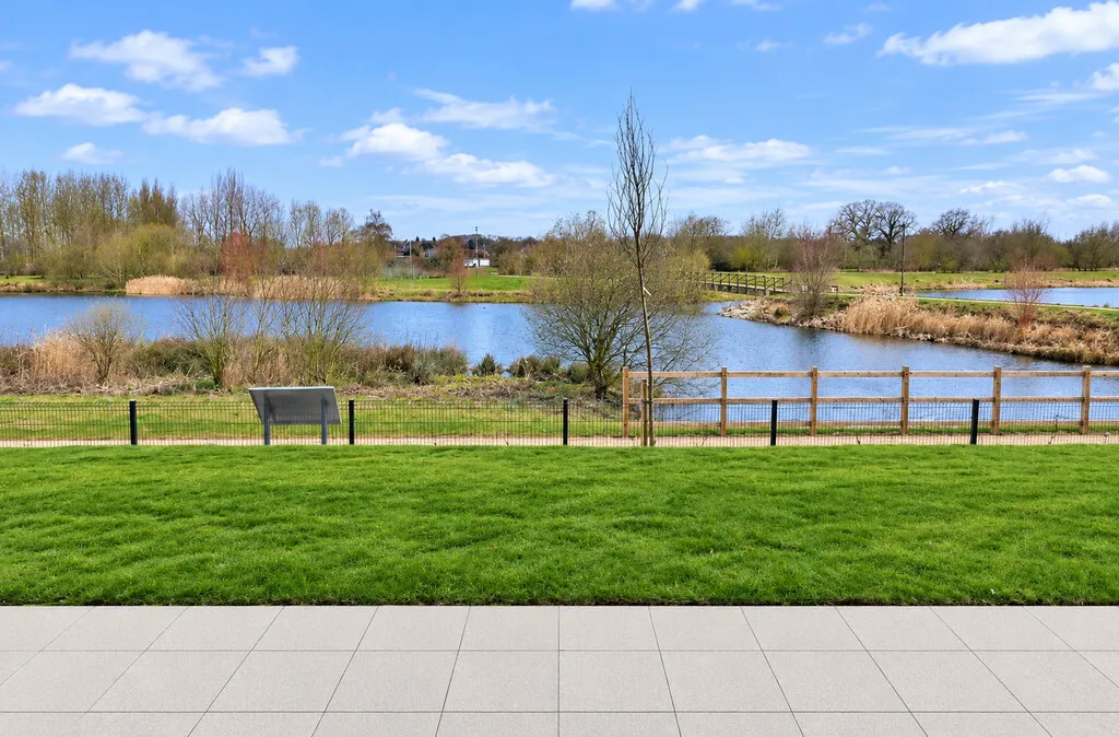 Lakeside Apartments, Barton Marina, photo 12